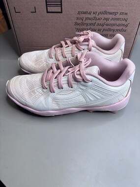 Under Armour Girl's Glyde Sola RM Softball Cleats - White/Pink size 6y